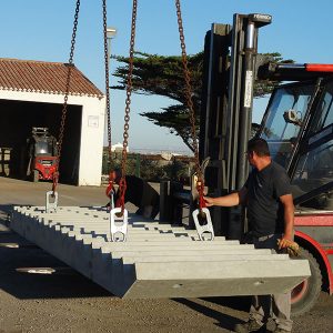 Pajarola, transport maritime vers l'Île d'Yeu : manutention escalier